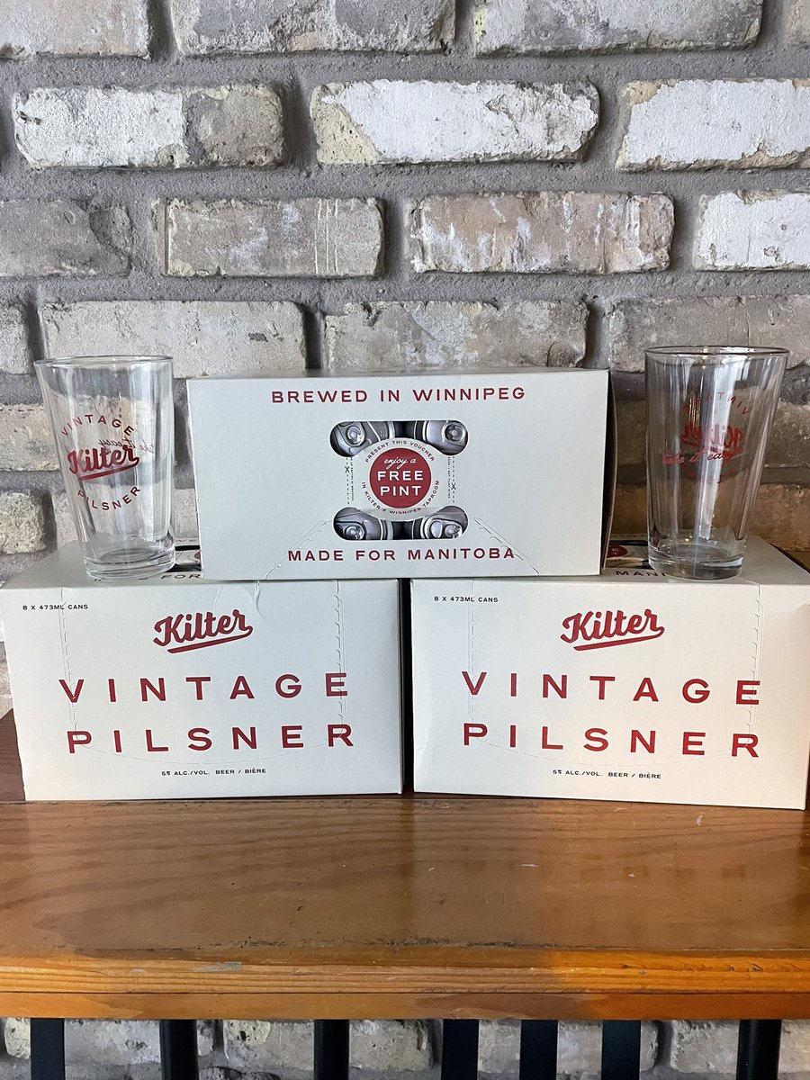 theNobBar's tweet image. Fancy glass, fancy beer! Come on down and pick up a delicious 8 pack of @kilterbrewing Vintage Pilsner. Not only do you get a glass, there’s also a voucher for a free pint inside the box for their taproom!!