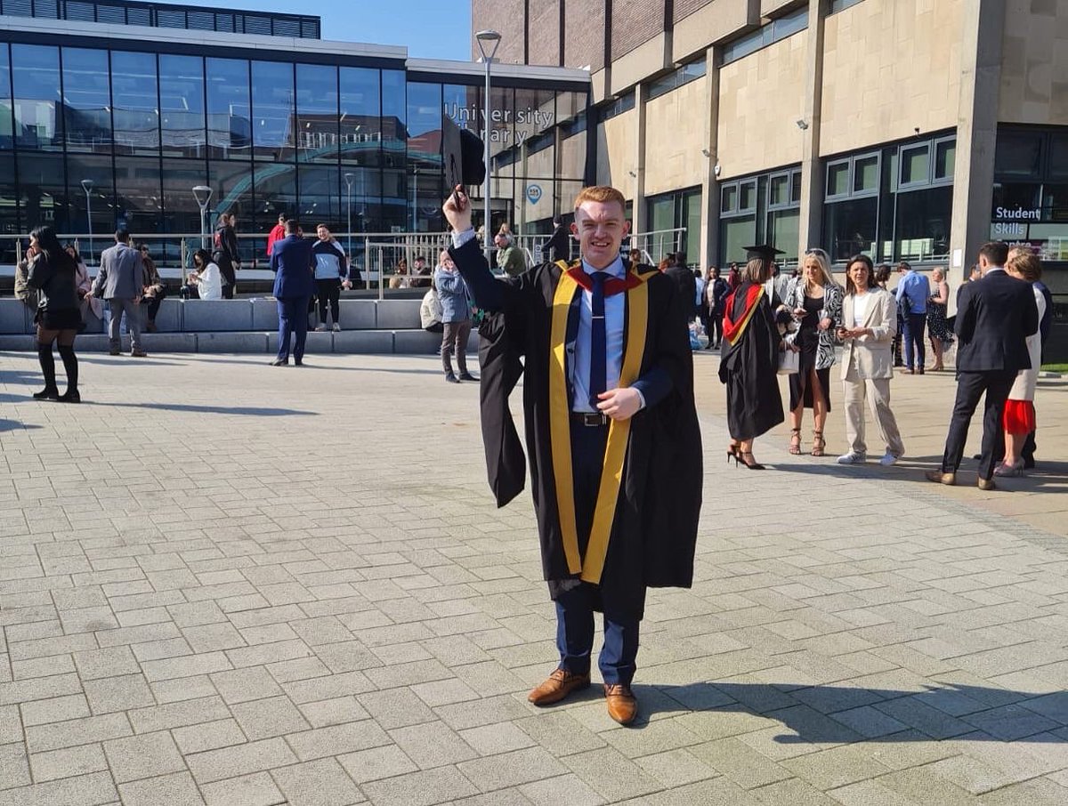 ch_ginge's tweet image. Officially a master of law 😎😎