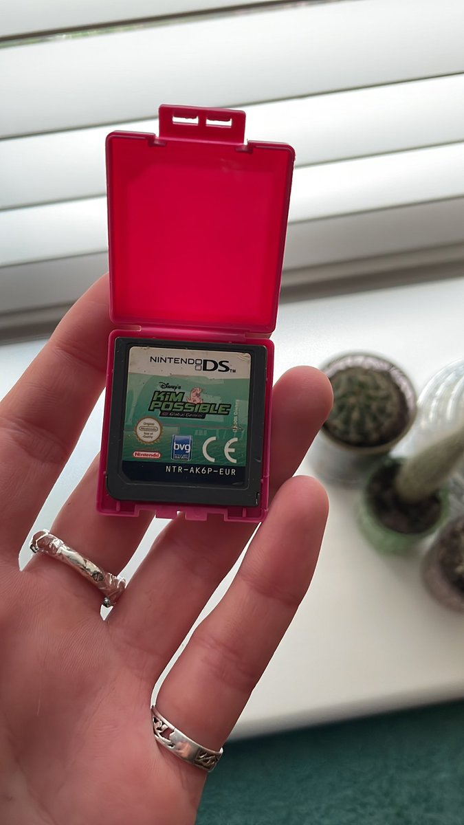 Issy Bunn tweet media