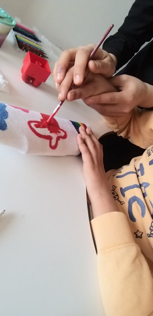 ENGELSİZ SANATIN MİMARLARI /eTwinning (@esanatmimarlari) on Twitter photo Farklılıklarımızla güzeliz 🥰🥰
<a href="/tcmeb/">Millî Eğitim Bakanlığı</a> <a href="/istanbulilmem/">İstanbul İl Millî Eğitim Müdürlüğü</a> <a href="/Avcilarilcemem/">Avcılar İlçe Millî Eğitim Müdürlüğü</a> <a href="/eTwinning_ist/">eTwinning İstanbul</a> <a href="/avc_twinning/">e Twinning Avcılar</a> <a href="/eTwinningPro/">eTwinning</a> <a href="/etwzonguldak/">eTwinning Zonguldak</a> <a href="/Rize_eTwinning/">eTwinning Rize</a> <a href="/nimetkamuranko1/">Nimet Kamuran Korkmaz Özel Eğitim Uygulama Okulu</a> #WorldDownSyndromeDay Farklılıklarımızla güzeliz 🥰🥰
<a href="/tcmeb/">Millî Eğitim Bakanlığı</a> <a href="/istanbulilmem/">İstanbul İl Millî Eğitim Müdürlüğü</a> <a href="/Avcilarilcemem/">Avcılar İlçe Millî Eğitim Müdürlüğü</a> <a href="/eTwinning_ist/">eTwinning İstanbul</a> <a href="/avc_twinning/">e Twinning Avcılar</a> <a href="/eTwinningPro/">eTwinning</a> <a href="/etwzonguldak/">eTwinning Zonguldak</a> <a href="/Rize_eTwinning/">eTwinning Rize</a> <a href="/nimetkamuranko1/">Nimet Kamuran Korkmaz Özel Eğitim Uygulama Okulu</a> #WorldDownSyndromeDay
