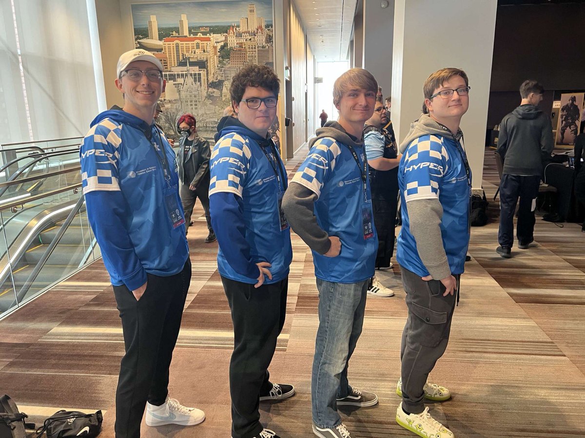 ukyesports's tweet photo. This past weekend @UKRocketLeague traveled to Albany, NY for HVCC GamerCon put on by @ECAC_Esports . They went 5-6 and took games off of not one but two CRL teams. Congrats! https://t.co/WXRJr4bhry