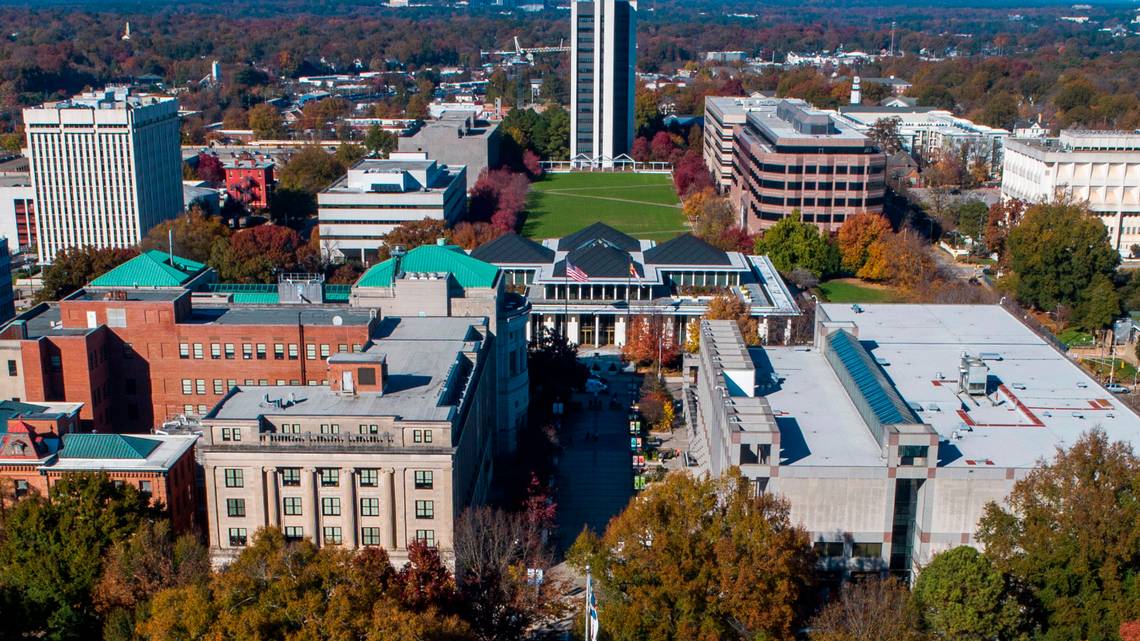 Dawn B. Vaughan on Twitter "I'm working a story about what it's like