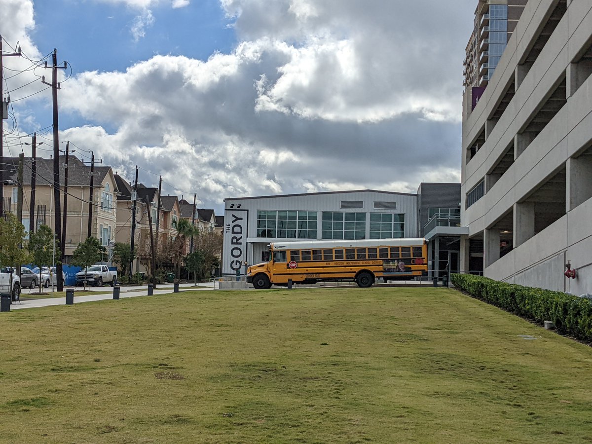 $11 Student Matinees at Stages make the best field trips! Join us for Sunrise Coven (April 6) and Black Super Hero Magic Mama (April 27). Performances are at 10 AM and are perfect for middle and high school students. 

Tickets at 346.701.8861 or groups@stageshouston.com!