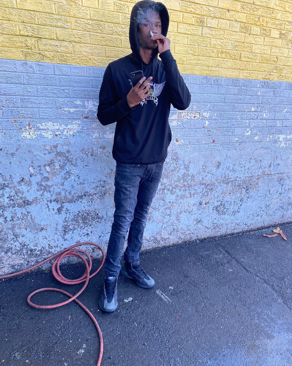 tylo1300's tweet photo. I’m from da s matter fact da toga #Theyyknoww👀 #LLJITTER❤️ https://t.co/pzltW09Vc6
