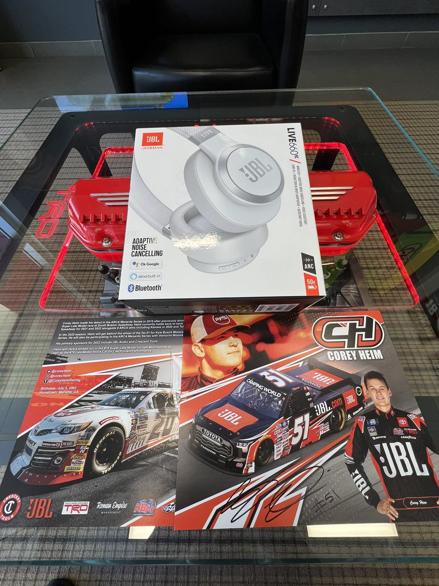 CoreyHeim_'s tweet image. Doing a big giveaway after a great weekend! Enter for a chance to win a pair of JBL headphones and two signed 2022 hero cards by 1: Retweet this, 2: Tag two friends, 3: Make sure you’re following me! Winner will be selected tomorrow night. Good luck! #TeamToyota @JBLaudio