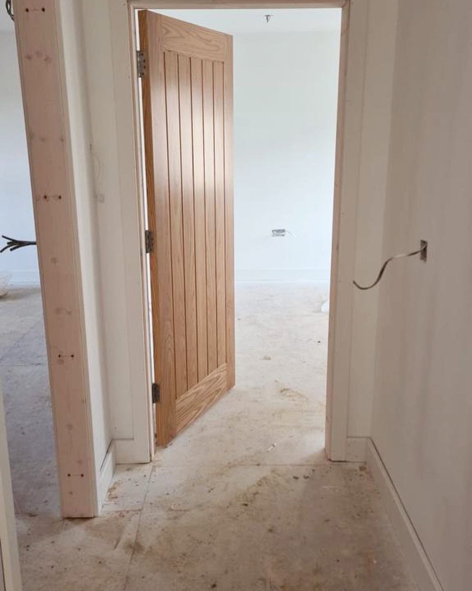 ruletown's tweet image. Happy Monday! 

A great start to the week as the 2nd fix is underway in plot one. 

This is making amazing progress and we are looking forward to updating you this week. 

Stay tuned! 

#2ndfix #2ndfixing #1stfix #interior #inside #property #propertydevelopment #construction
