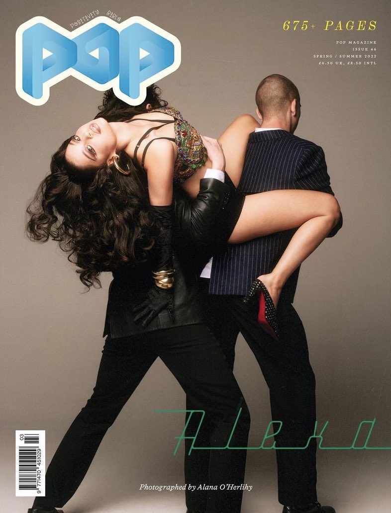 ALEXDEMlE's tweet photo. 𝗝’𝗮𝗿𝗿𝗶𝘃𝗲 𝗮𝘃𝗲𝗰 𝘀𝘁𝘆𝗹𝗲..

Yours for POP MAG. 675+ Pages. 
Issue 46. Spring / Summer 2022. https://t.co/9I55WJHLkM