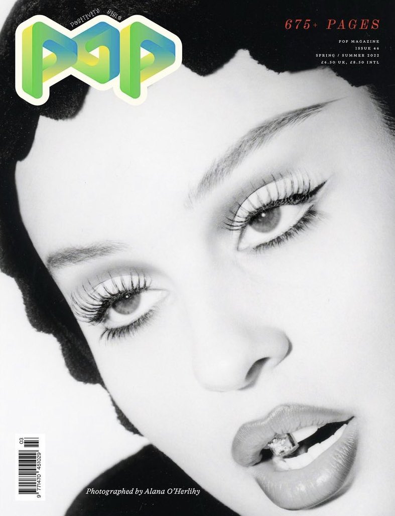 ALEXDEMlE's tweet photo. 𝗝’𝗮𝗿𝗿𝗶𝘃𝗲 𝗮𝘃𝗲𝗰 𝘀𝘁𝘆𝗹𝗲..

Yours for POP MAG. 675+ Pages. 
Issue 46. Spring / Summer 2022. https://t.co/9I55WJHLkM