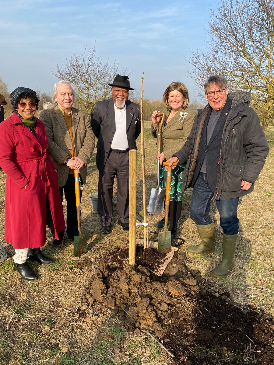 Lord-Lt Bedfordshire (@llieutenantbeds) on Twitter photo An absolute joy to be at the Forest of Marston Vale on #InternationalDayofForests and seeing the staff #WearItGreen. We had a super meeting with my team of Deputy Lieutenants followed by a Bedfordshire Lieutenancy Tree Planting ceremony to celebrate the <a href="/QGCanopy/">The Queen's Green Canopy</a> @forest_centre An absolute joy to be at the Forest of Marston Vale on #InternationalDayofForests and seeing the staff #WearItGreen. We had a super meeting with my team of Deputy Lieutenants followed by a Bedfordshire Lieutenancy Tree Planting ceremony to celebrate the <a href="/QGCanopy/">The Queen's Green Canopy</a> @forest_centre