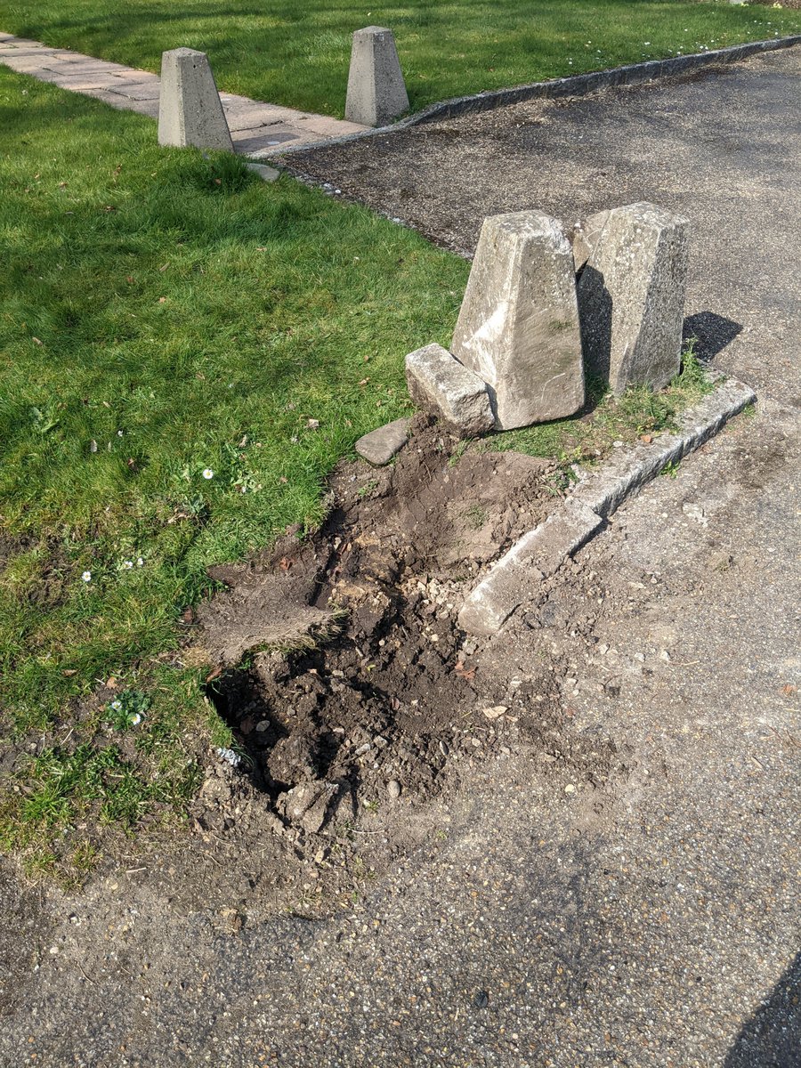 Wonder when @Hermesparcels will reply to my complaint about their delivery driver crashing their car (they were on the phone) and damaging the kerb and bollards today. Spent 40 mins getting them unstuck and they didn't leave a name or details.