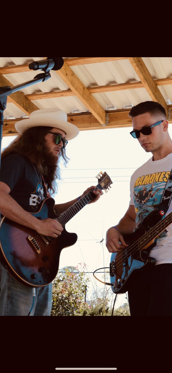 porter_shayne's tweet photo. We had a blast this weekend at @SpindleTap Houston, Tx #TexasSoul #ShadyTrees https://t.co/icn7PknK40