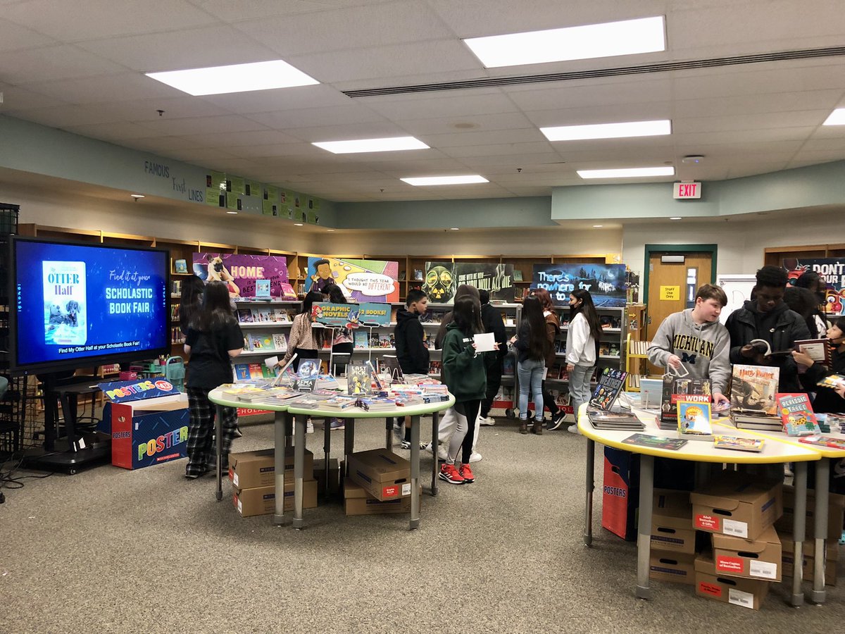 BRMSreads's tweet photo. #ScholasticBookFair Everybody CHEER the book fair is here! 6th graders were browsing the goods today! 7th and 8th graders will be visiting with their LA classes on Tuesday and Wednesday! @BullRunMS #PWCSLibraries https://t.co/WuAFpWUUY1