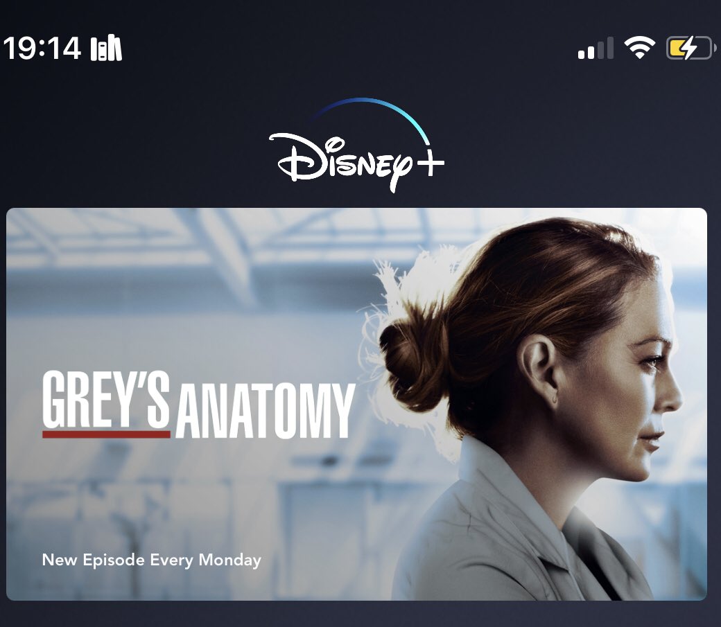 shvpherds's tweet photo. this makes me very happy
*proceeds to act as if she didn’t watch the episodes on some website weeks ago* https://t.co/tbslryieP1