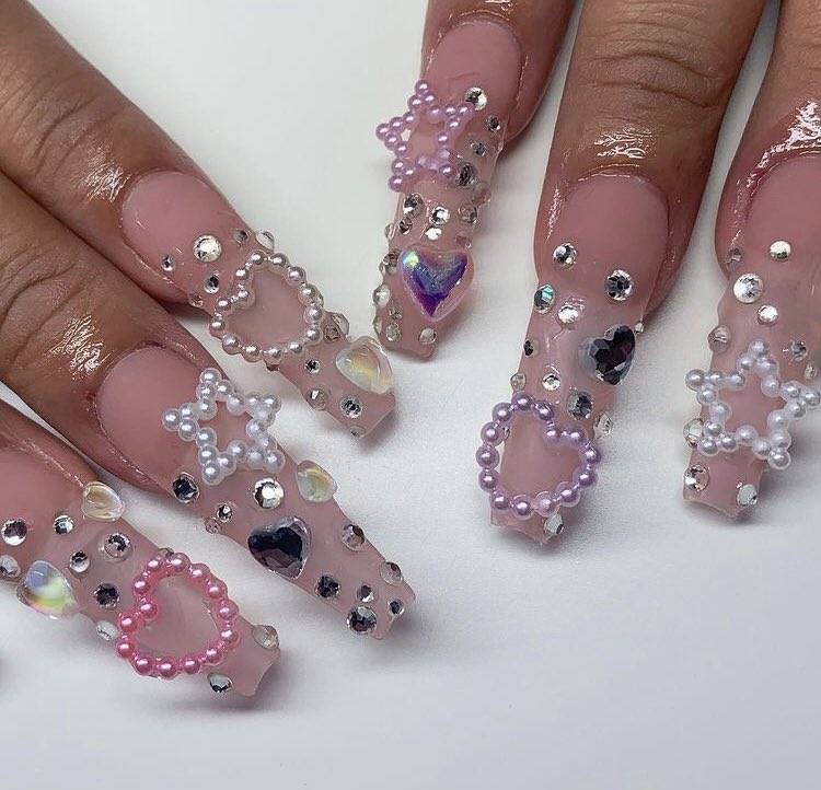 heartclue's tweet photo. nails by nail.nostalgia https://t.co/YhLBnS3T9V