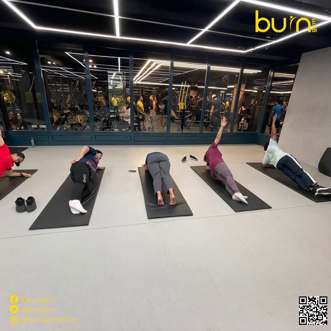burngymindia's tweet photo. CORE! CORE! CORE!
Here's a little snippet from Core Class
Join our Next Class and register your interest :
📲DM us @burngymofficial 
📞Call us at 0172-5076490
📧info@burngym.com
#coreworkout #core #corestrength #corestability #corestabilitytraining #corestabilization https://t.co/3IOgPjOxSw