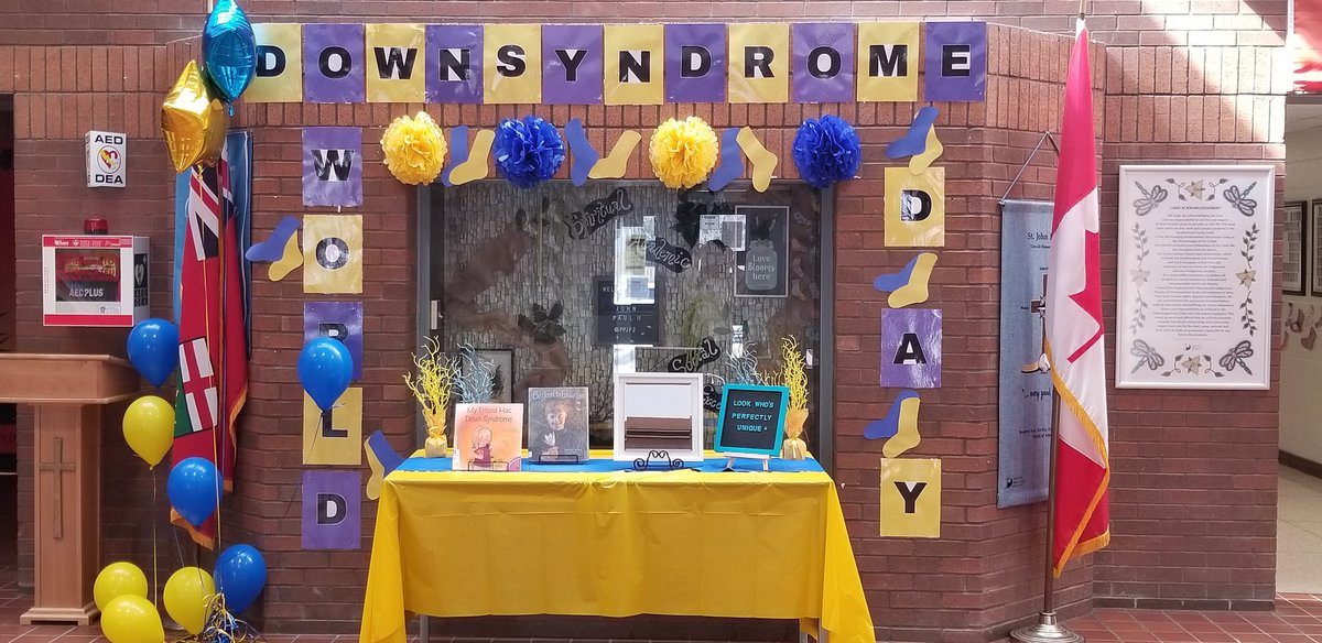 Beautiful display created by our ERWs @StJohnPaul2 #WDSD2022 
#RockYourSocks #DSATWDSD2022