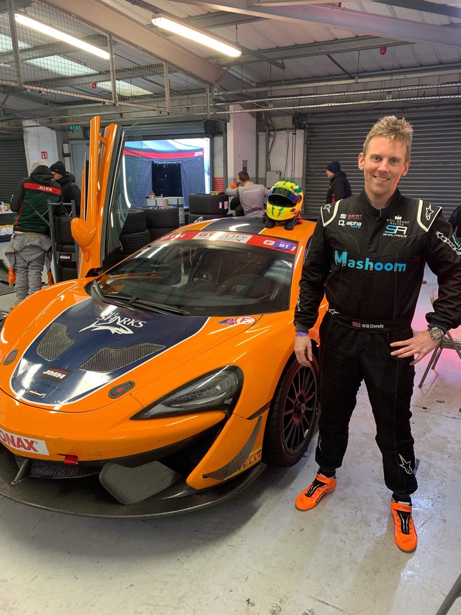 Mashoom logo next to a fast car.

Yup, good day 😍