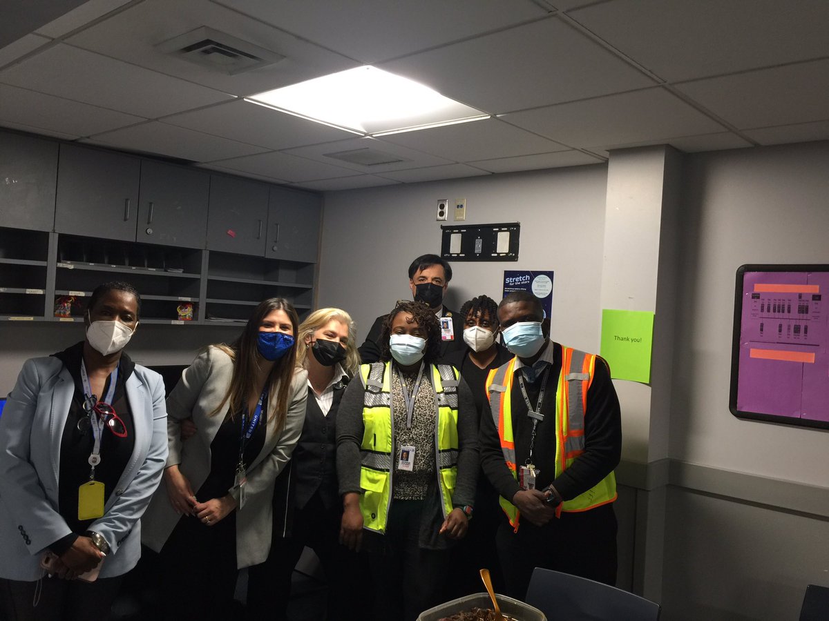 CalamusaTony's tweet photo. Thanks Terminal A CS Team! We were number one for plus one boarding metrics in February! #NPS https://t.co/IrJ2EUI8ui