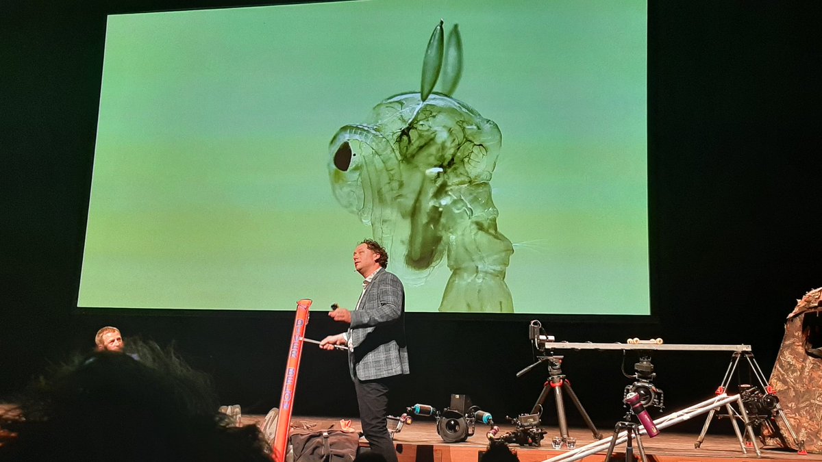 JeroenHaan1's tweet photo. Première van film 'Nederland onder water' van filmer #ArthurVanDijk op de #waterschapsdag van de #Unie van @waterschappen.
22 april ook op televisie. Duik in de wereld van het onderwaterleven en zie de rijkdom van flora en fauna.
#NederlandOnderWater https://t.co/Aene58YlxN
