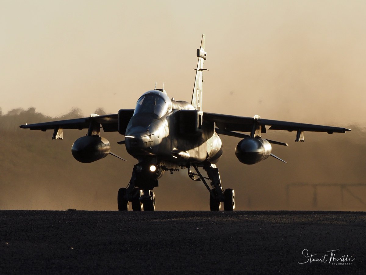 stunt109's tweet image. Superb afternoon and evening @Bentwaters_CWM shooting XX741 @simplyplanes @milairpix @OlympusUK @OMSYSTEMcameras #aviation #Bentwaters #avgeek #JaguarXX741