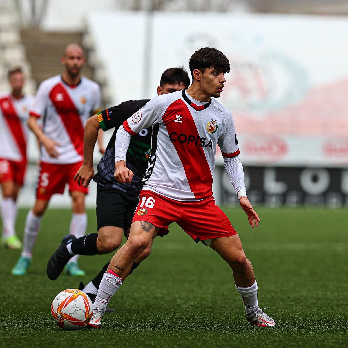 👉 Disponible la galeria de fotografies del <a href="/celhospitalet/">CE L'Hospitalet</a> - <a href="/uesants/">UE Sants</a> 

📸 <a href="/gallardophoto/">Alex Gallardo</a> 

▶️ flickr.com/photos/1872451…

#HospiSants #3aRFEF #SomhiHospi #PosatlaFranja♦️