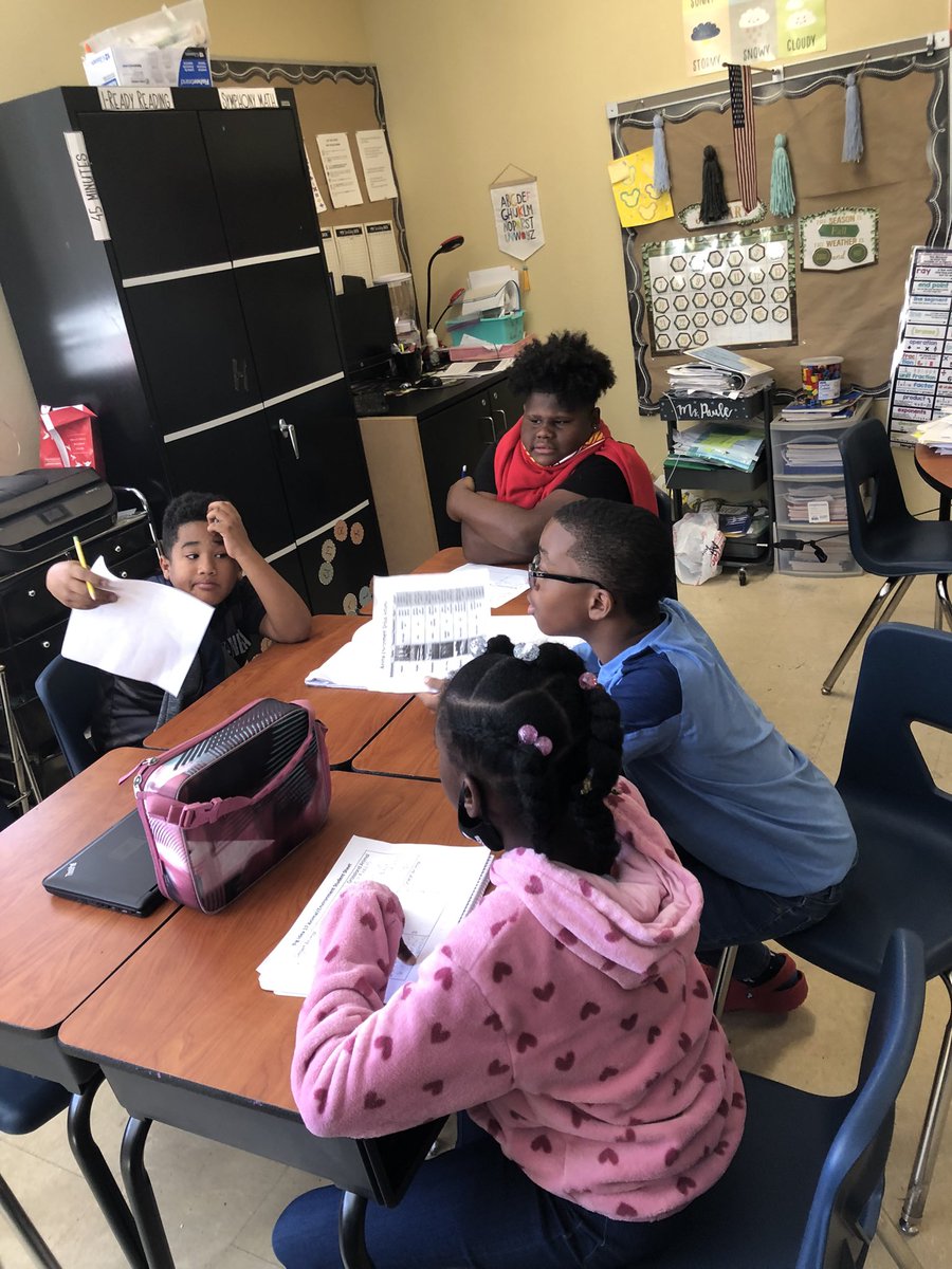 PauleHannah's tweet photo. Students are investigating and describing behavioral and physical adaptations of animals! https://t.co/S1HKqD4MlM