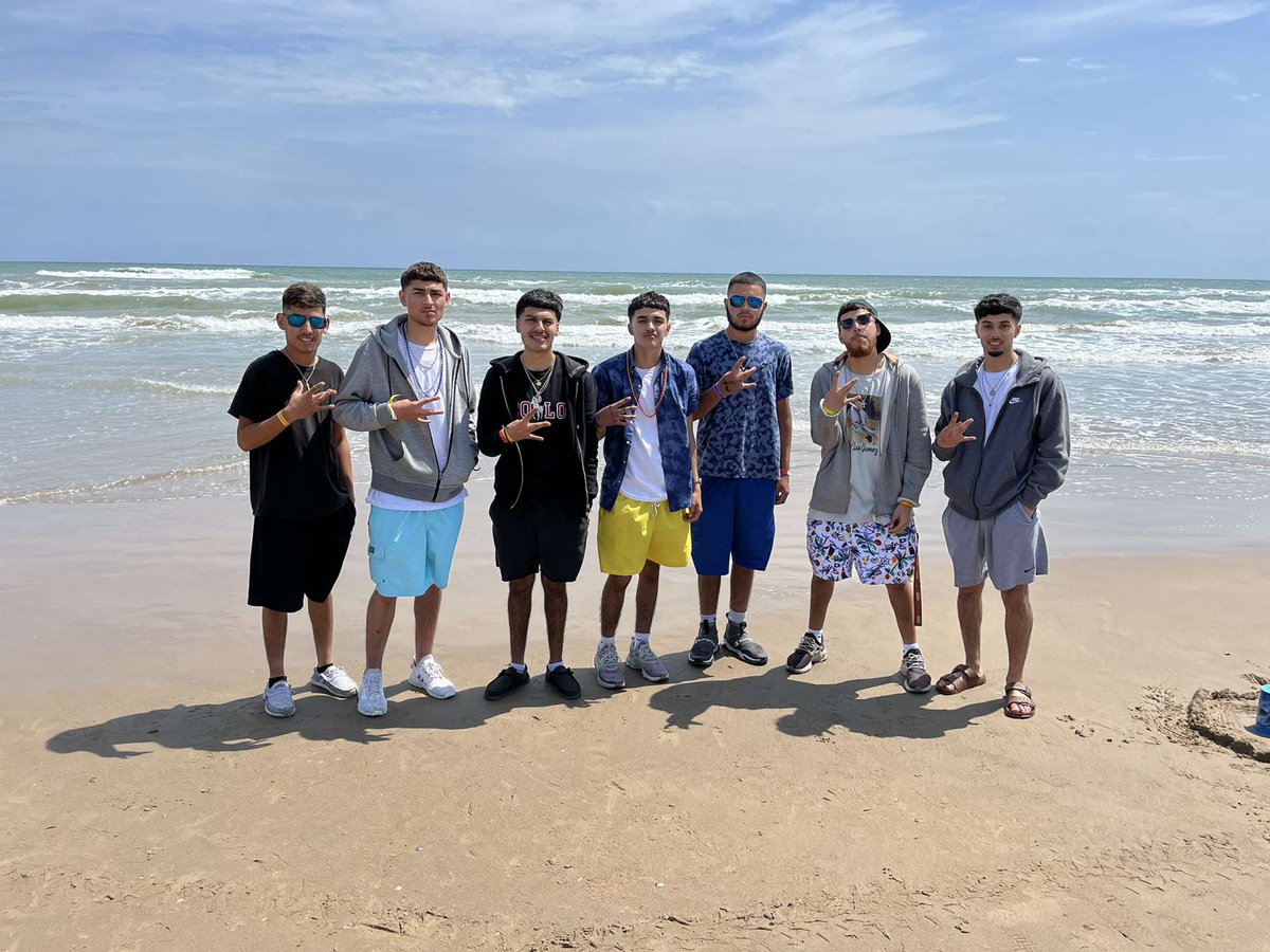 Good ass spring break with the gang🔥🔥<a href="/jtoofresh432/">j💥💥</a> <a href="/Jaydenlopez20/">୨𝓙ɐy⪑</a> <a href="/diego_melendezz/">Diego</a> <a href="/Luisholguin_24/">Luis🏇</a> <a href="/Sebasti64234766/">Sebastian Sanchez</a> @ozvaldomel03