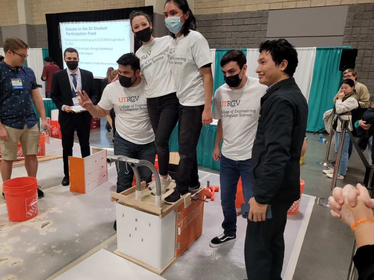 UTRGVCIVE's tweet photo. Woo Hoo!! Geo Wall Team dominates and is bringing home the WIN!!!  CONGRATULATIONS TO DR. THANG PHAM and his AMAZING GEO WALL TEAM!! We are incredibly proud of you!!!! https://t.co/uoKUYyAG2t