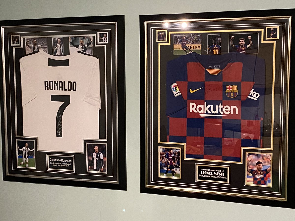 noeldwaynerock's tweet photo. @thematchday Hi Dan, the signed Ronaldo framed jersey arrived today. Thank you so much. Great service as always. 😁👍 #CristianoRonaldo #thematchday #arsenal #ronaldo #messi #arsenalinvincibles https://t.co/cVZzlVRuux