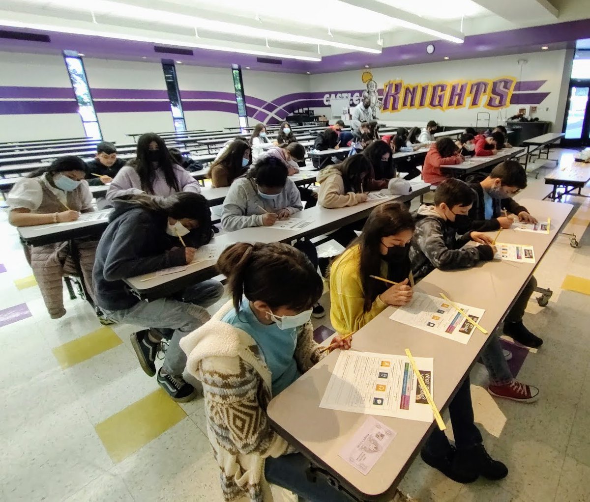 CastleSTEAM's tweet photo. Mrs. Angulo and Mrs. Gage work with students who will be taking the ELPAC this week. Thank you, @sandrinisaints, for the idea and resources. When schools collaborate, students win. #wearepbv #castlesteam #goalsetting #elpac #eld #englishlanguagedevelopment #achievementunlocked https://t.co/tEe5hNHy1U