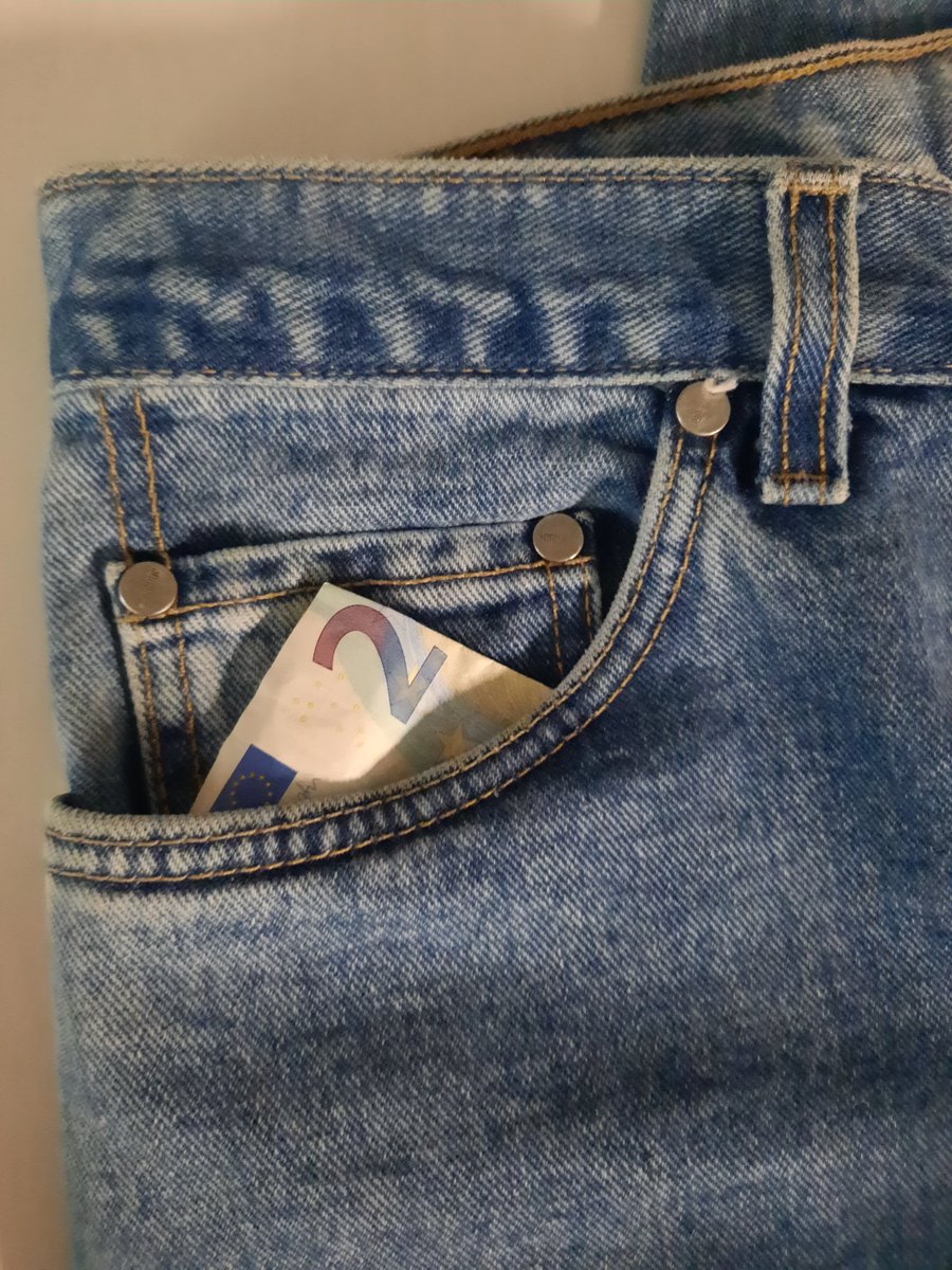 Kijk dan!!! Wat geweldig gaaf! Een donatie in de broekzak. Das echt in the pocket! Dank je wel!!