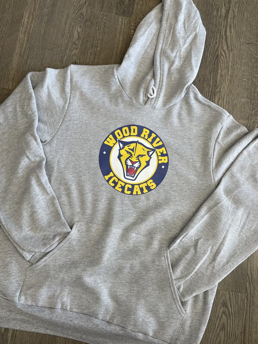 Some fun end of year coach and manager gifts… offside apparel is your one stop shop for all your team needs!
Keep an eye out for my team fundraising program options coming up this summer as well as many new big name suppliers I have become a distributor for… great new options!