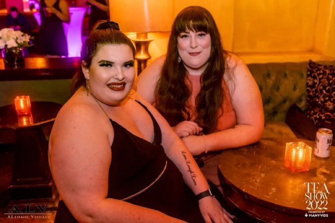 Looking beautiful with @MadameMorganXXX https://t.co/rs966LKwOM<a class="tags" href="/tag/madamemorganxxx">@madamemorganxxx</a><a href="/tag/mvsales"class="tags"><span>#mvsales</span></a><a href="/tag/mvtrans"class="tags"><span>#mvtrans</span></a>