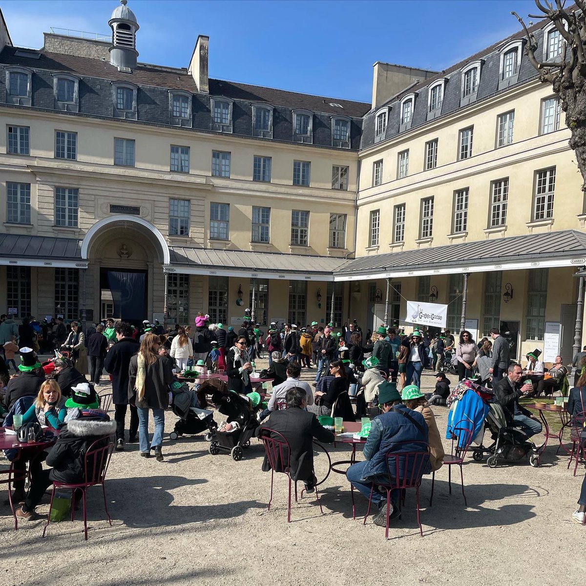 Yesterday was the first time since 2019 that we’ve been able to celebrate St. Patrick’s Day at the <a href="/cc_irlandais/">Centre Culturel Irlandais</a>, and we couldn’t be happier to serve our Irish stew and beer to all of you again! ☘️

Can’t wait to see everyone again next year! Lá fheile Pádraig sona daoibh!