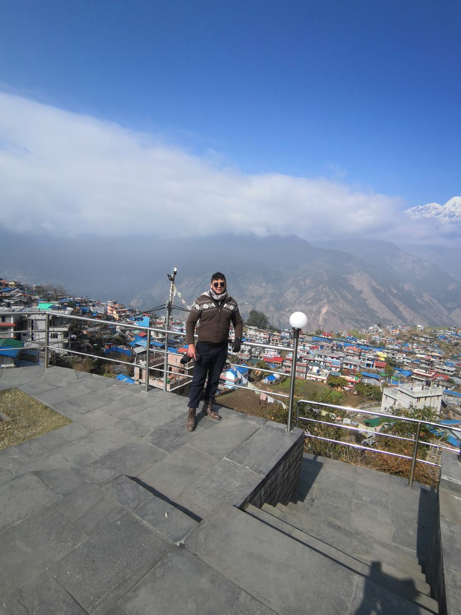 बस्दा बस्दै कस्तो अल्छि लागेको मेयरमा उठ्नुपर्छ कि क्या हो?🤣