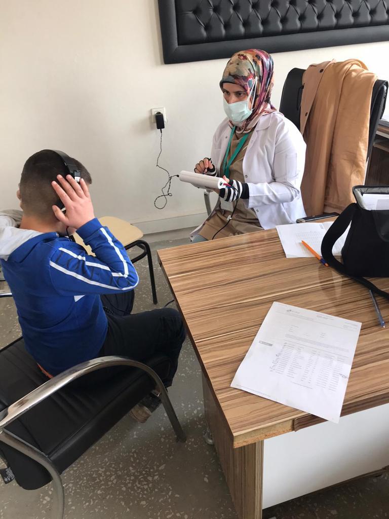 Zorköy İlkokulu öğrencilerine Tilmerc Sağlıklı Hayat Merkezi Okul Sağlığı Birimi tarafından işitme tarama testi yapıldı.