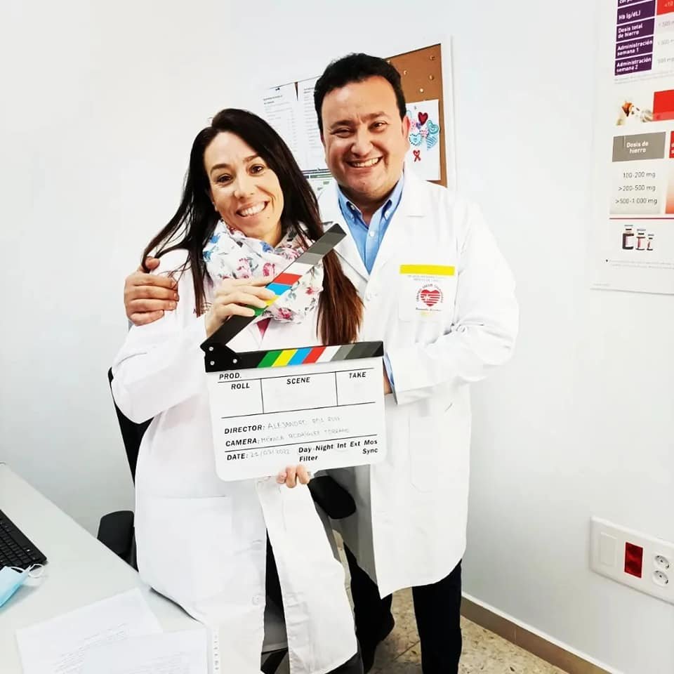 CCalasparra's tweet photo. Esta tarde , nuestros compañeros @Remedios82  y @japascuallopez  han participado en la grabación de unos videos formativos para pacientes dentro del Proyecto MAICA-RM , de @carprimur . https://t.co/OyMvCMnJE4