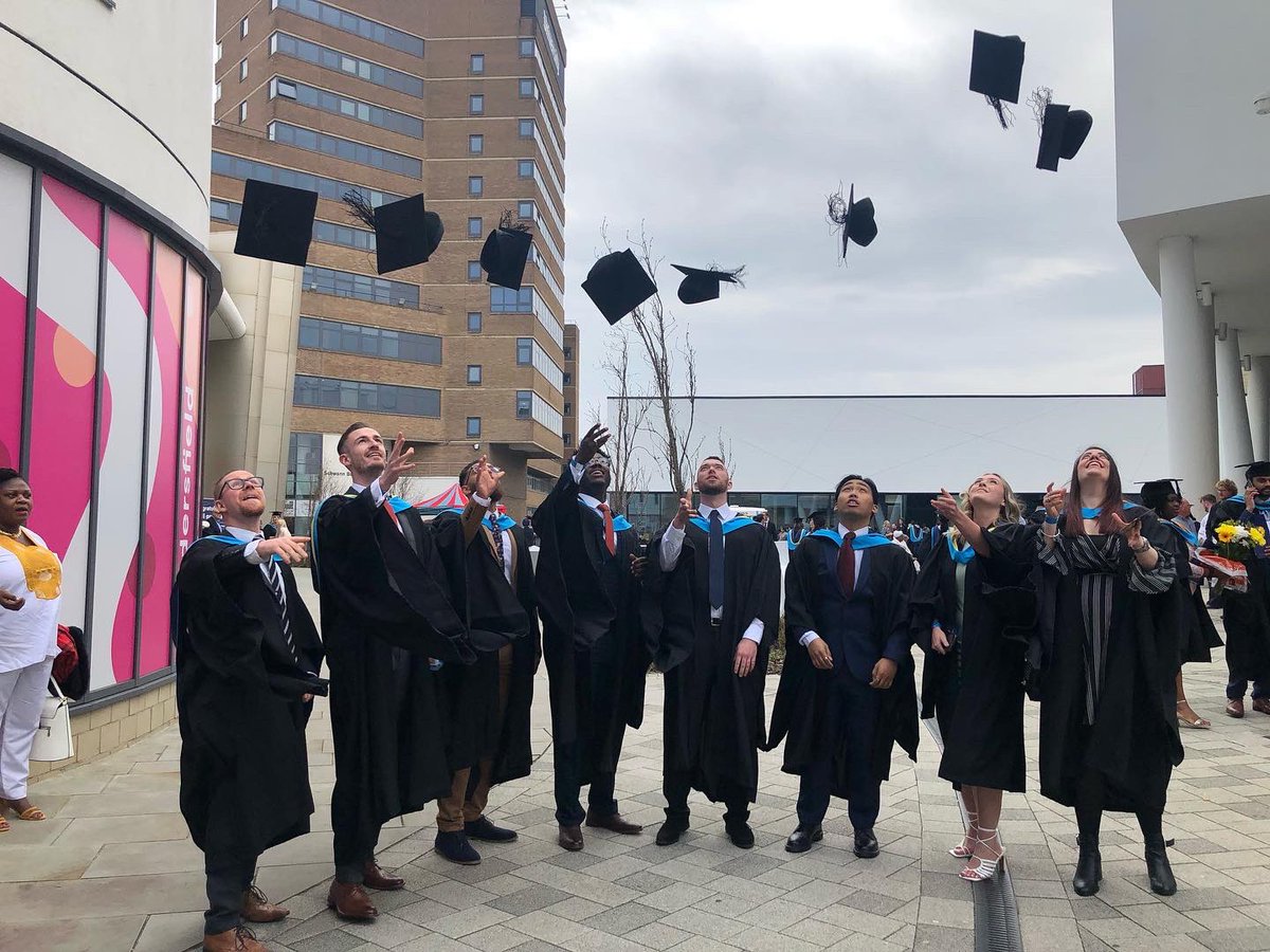 SteveBPhysio's tweet photo. Celebrating my graduation today, only 9 months too late! Nice to finally finish it off officially! https://t.co/B5WcgpKuME