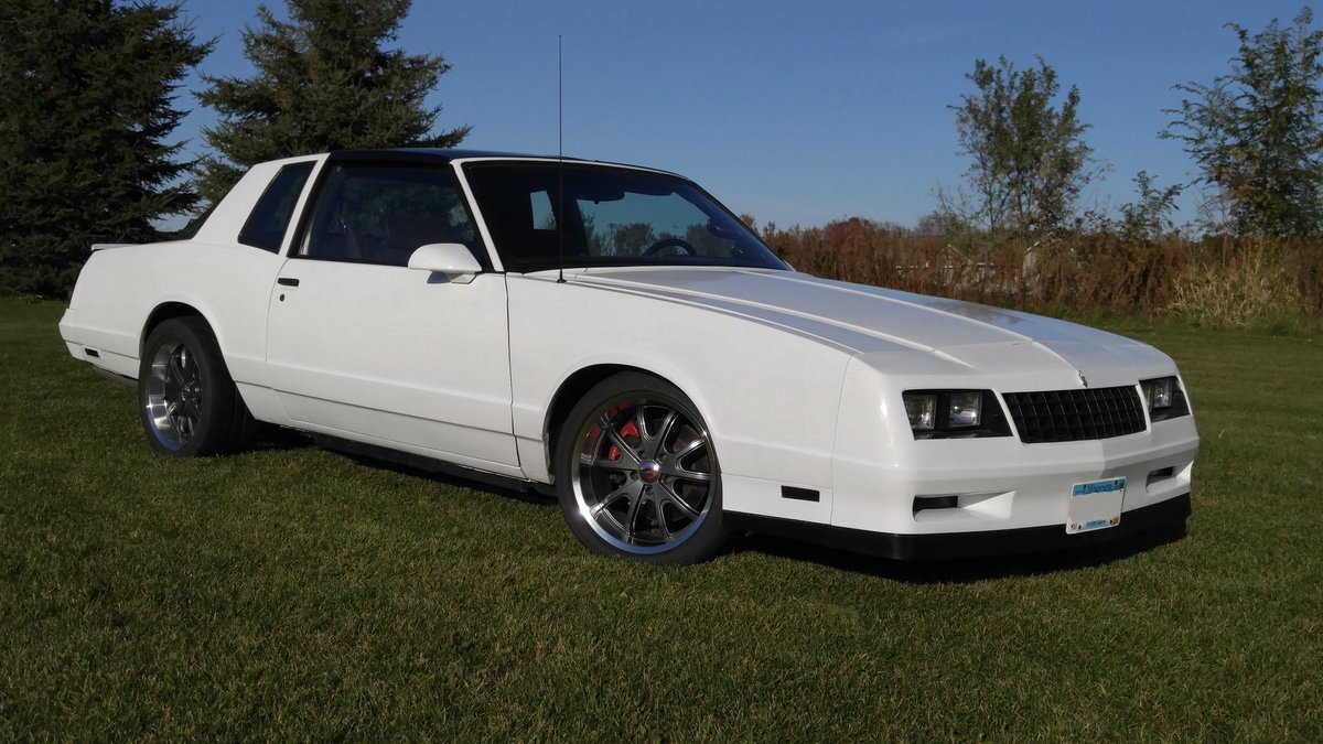SilverOverdrive's tweet photo. Dan's 1987 Aerocoupe with a @tremecperformance 6-Speed Magnum kit from Silver Sport Transmissions
#gbodiesonly #gmgbodies #aerocoupe #tremecmagnum #tremec6speed #shiftsst https://t.co/HWmbP2vjf0