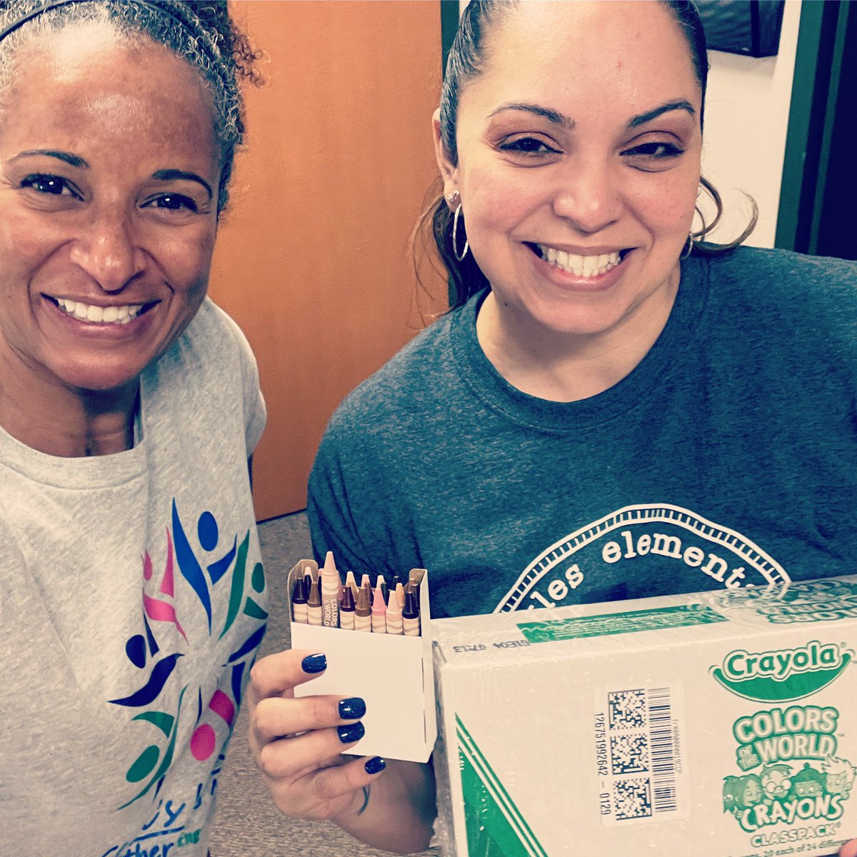 Dionn Schaffner tweet media