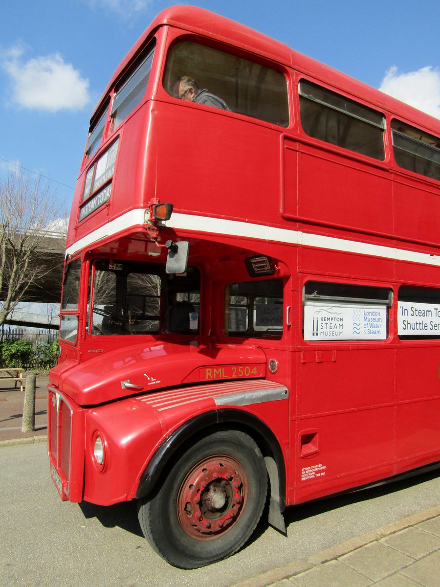 Sunny_Day_Photo's tweet photo. Lovely to see @redroutemaster doing what they do best... putting these Iconic #buses out on the road for special events. My twin nieces loved exploring the bus! 

#kemptonsteammuseum #museums #steamup #redroutemaster #buses #bus #iconiclondon #transport https://t.co/aL2ATYqJ90