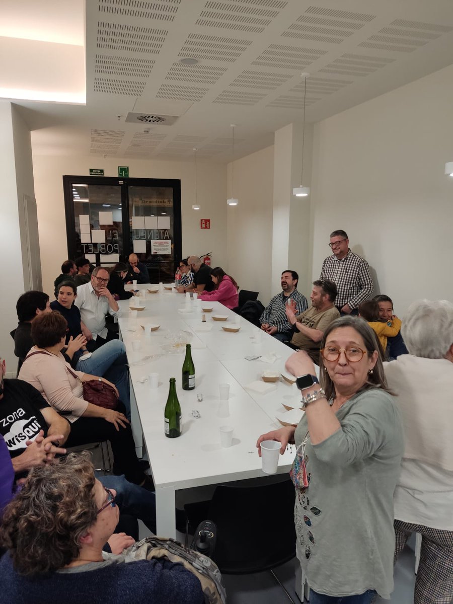 📅Des d'avui i fins el 13 de maig, podeu vistar l'exposició en motiu del 20è aniversari dels <a href="/CastellersSAFA/">Castellers de SaFa</a>!!! 🎉🎉🎉
Així ha estat la inauguració📸