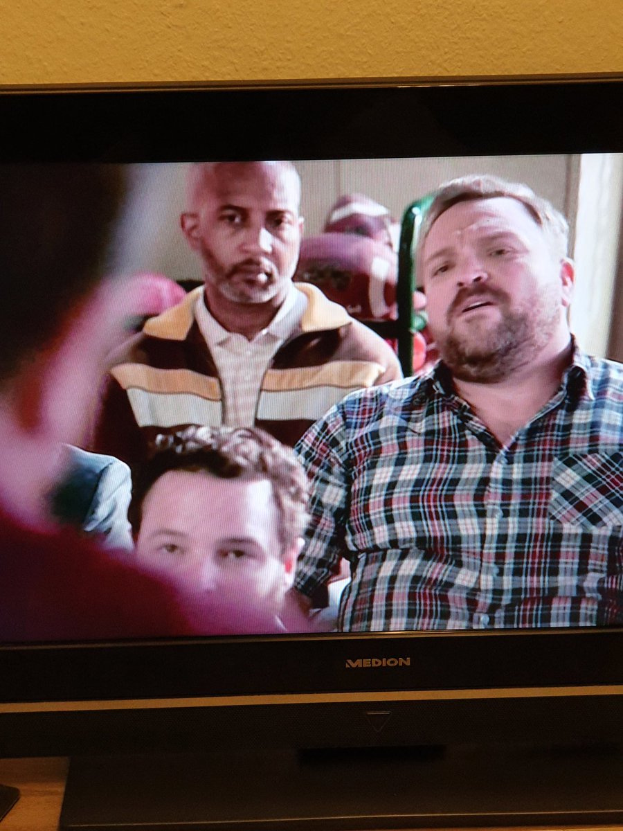 Ceylanim55's tweet photo. Found @thedrewpowell again! This time at @YoungSheldon #drewpowell #youngsheldon #savegotham #Butchgilzean #grundy #solomongrundy #gotham @Gotham https://t.co/nCoDXz2IRU