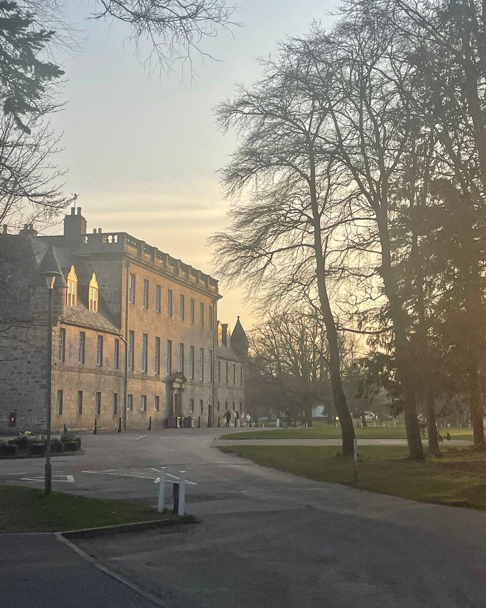 gordonstoun's tweet image. And a painterly summer haze over G House - with thanks to Izzy E for the picture!