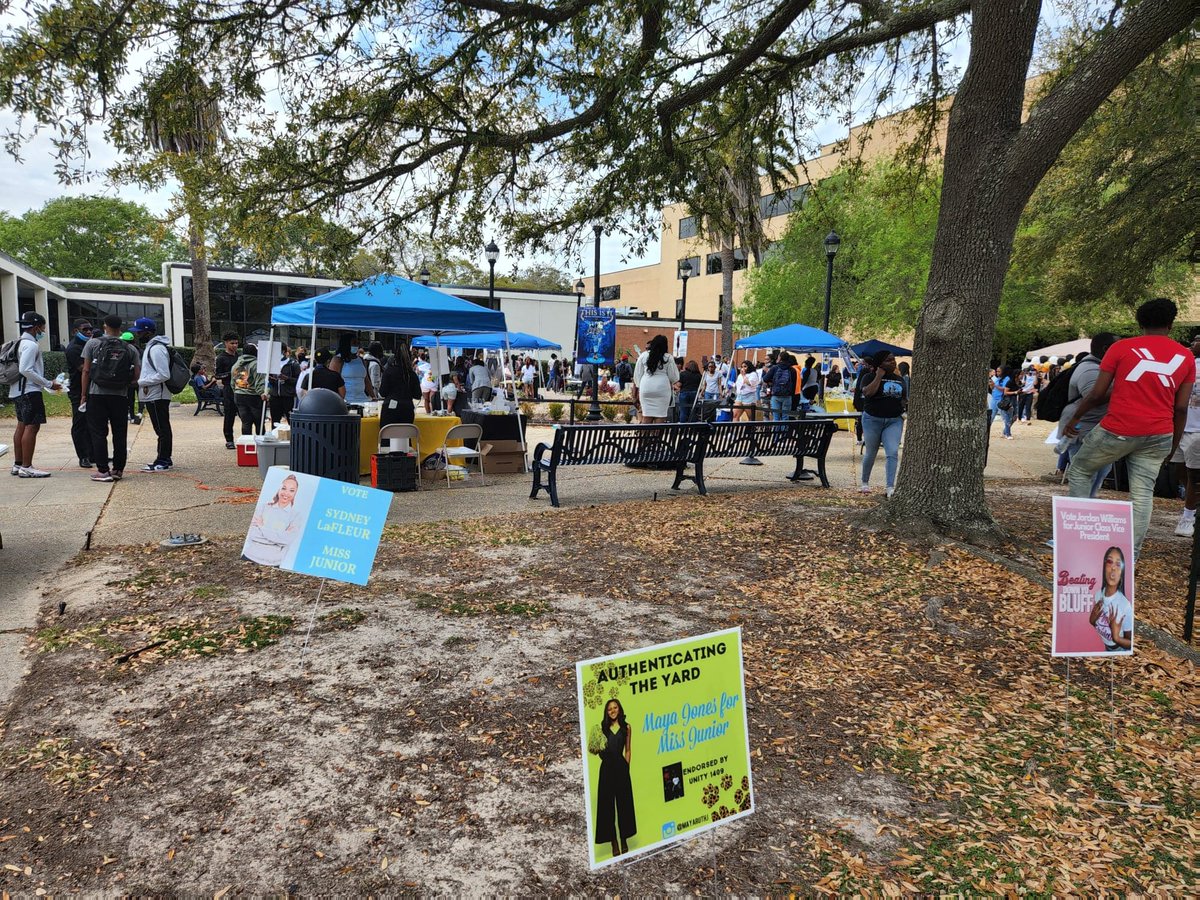 SouthernU_BR's tweet photo. It’s officially campaign week on the Bluff! Good luck to everyone that is vying for a position. #WeAreSouthern #BluffStuff #SouthernUniversity #HBCU #RYSSUBR #RYSSHREVEPORT https://t.co/LwudAjxGOA