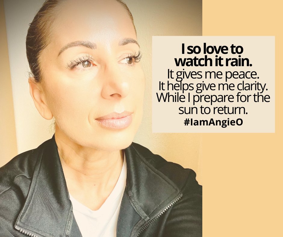 ImanEncourager's tweet photo. I'm not sure if you are like me regarding rain.
I so love it! There is just something about it that brings me peace. 
Like a meditation. It helps bring me clarity, a refueling, a slowing down, a forced quietness.
I wish you all the best always my loves, even when it rains.
#Peace https://t.co/A7rTaQVZWV