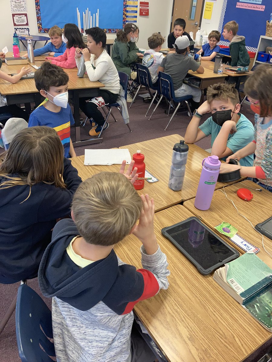 Catie Bales tweet media