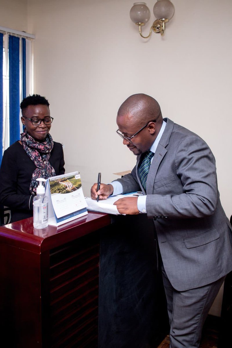 Greetings Learned Colleagues and Friends. I have today submitted my nomination papers seeking to serve you as the next Chairperson of the LSK Nairobi Branch 2022-2024. When the time comes, we shall have engagements on practice matters and welfare. For now, #ThisTimeForTheMembers