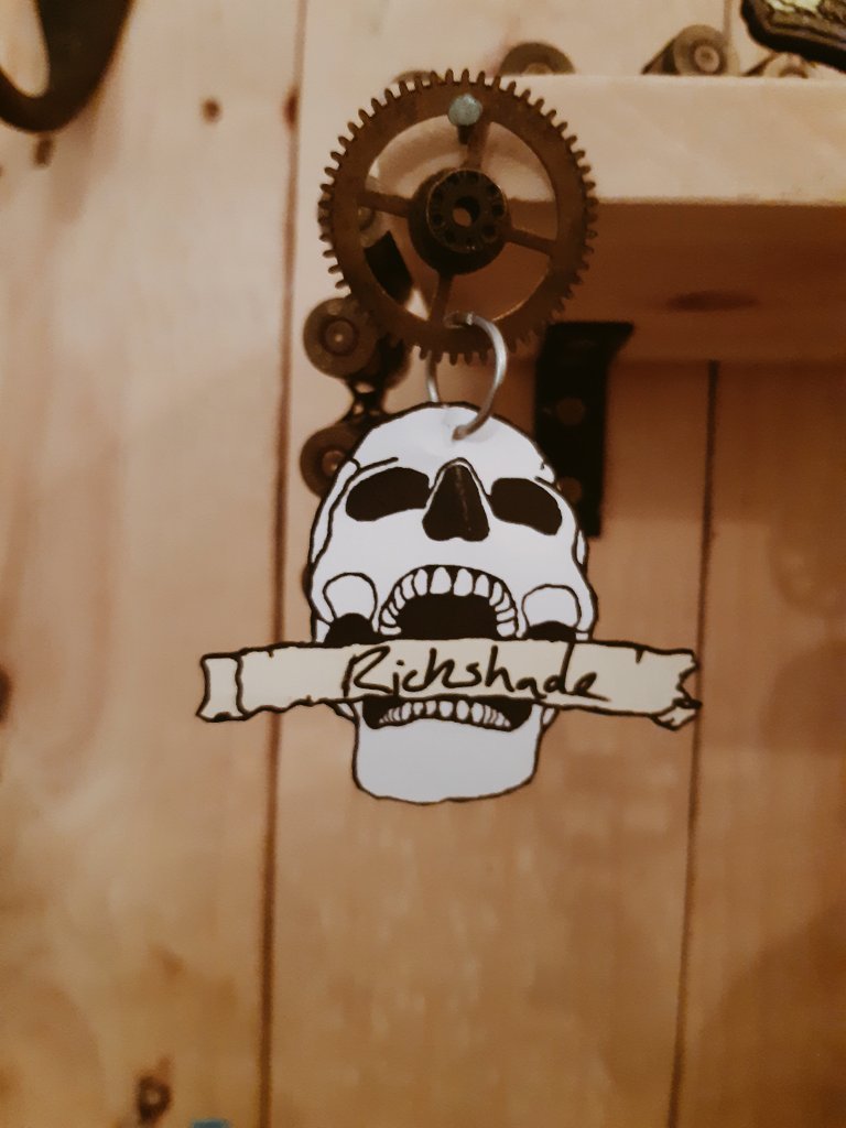 Roey_101's tweet photo. Let's kick the new week off with a Supporters Board Update! 🖊🔥 

Welcome aboard!! @Rickshade3 😉 

Thanks again to everybody for continued support! ���❤🏴‍☠️ 

(Details how to be added are on my channel! 🎬 - https://t.co/47ql9uI5L6 )
#SBupdate #TwitchStreamer https://t.co/hx43AjfVWk