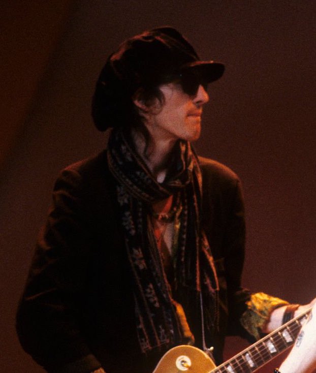 dailystradlin's tweet photo. american music awards, 30th january 1989 https://t.co/1XbtmCCHMR
